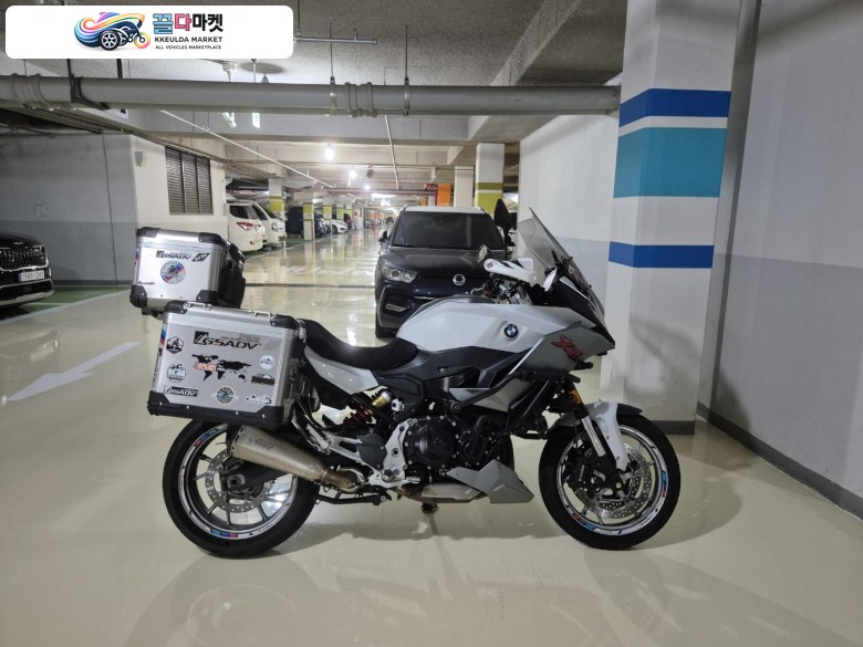 BMW F900XR 2020년식 12월 등록) 바로 주행 가능한 최상급 상태 바이크팝니다.