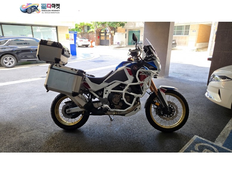 23년식 아프리카 트윈 어드벤처 스포츠 ES DCT (CRF1100L