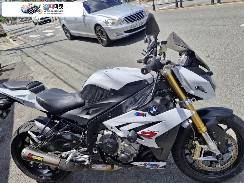 S1000r