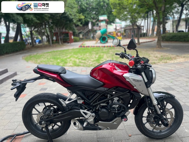 혼다 CB125R 19년형 판매합니다