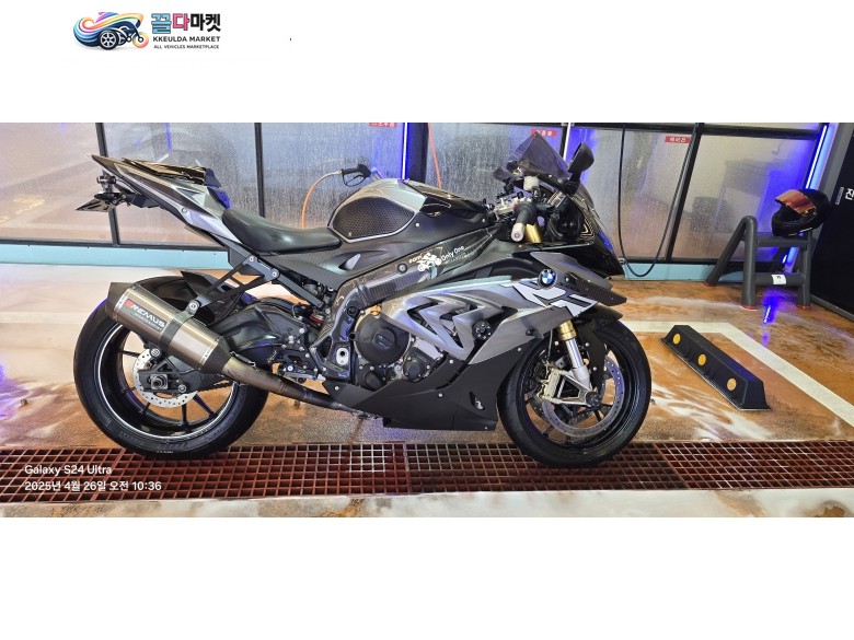 17년 s1000rr 엔진 정비된 차량 판매 합니다.