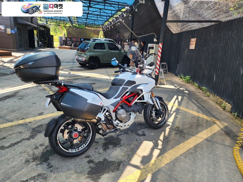 두카티 멀티스트라다 1200s 16년식 팝니다