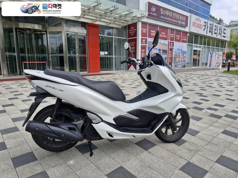 ▶▷드라이브애드/DC-027/ 혼다 / PCX /18년식/ 2.5만km(메다 교체) /중고 오토바이 판매◁◀