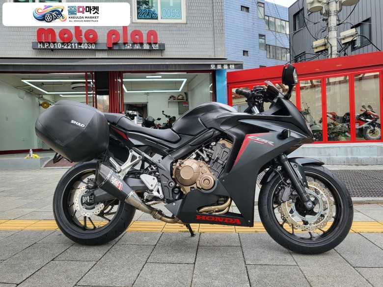 18년식 혼다 CBR 650F 판매합니다.