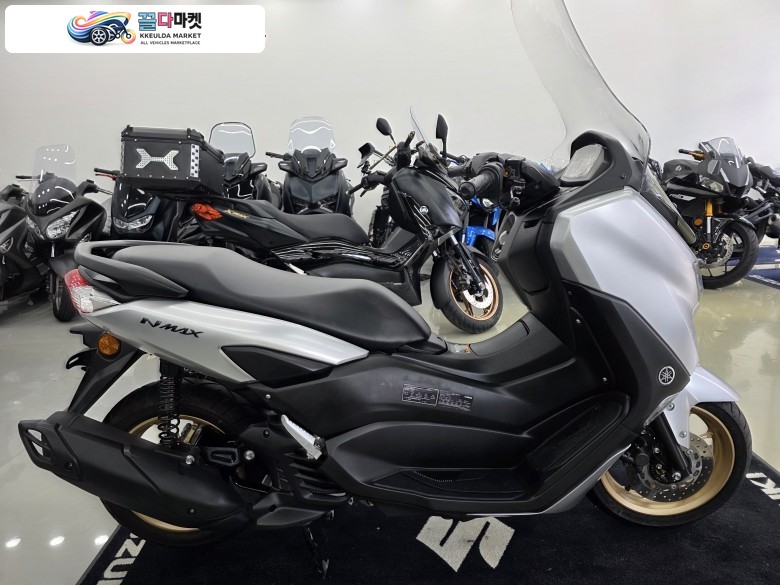 -진주신평오토바이- -야마하 NMAX125 ABS- -신차컨디션의 바이크- -2022년식 1,761km 주행한 바이크-