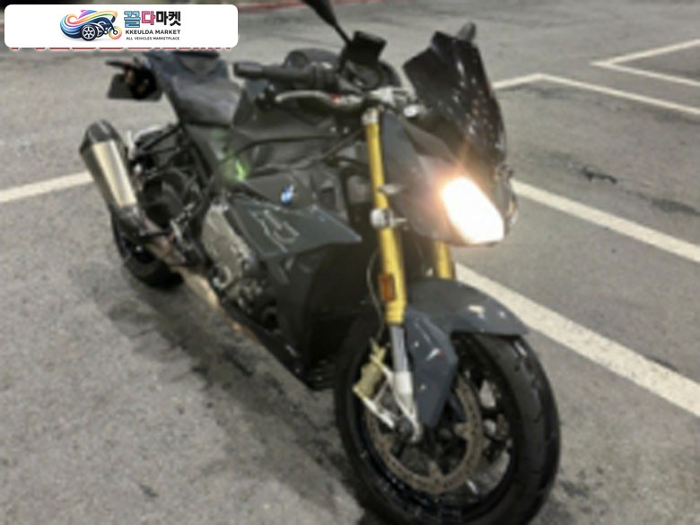 18년식 S1000R ABS PRO 급매합니다