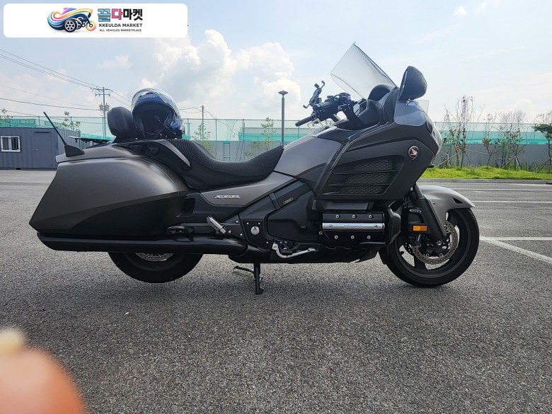 F6B 판매합니다