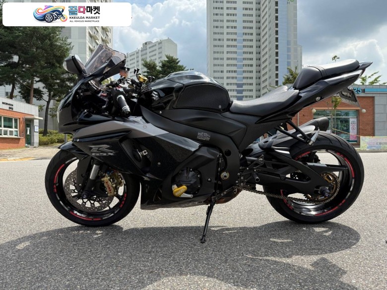 스즈키 GSX-R1000 (2014년식)