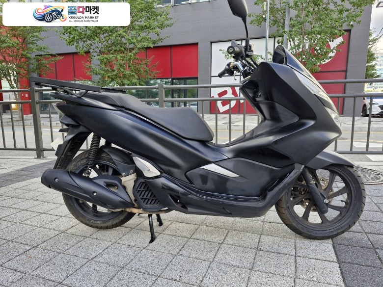▶▷드라이브애드/DC-035/ 혼다 / PCX /19년식/ 6.7만km /중고 오토바이 판매◁◀