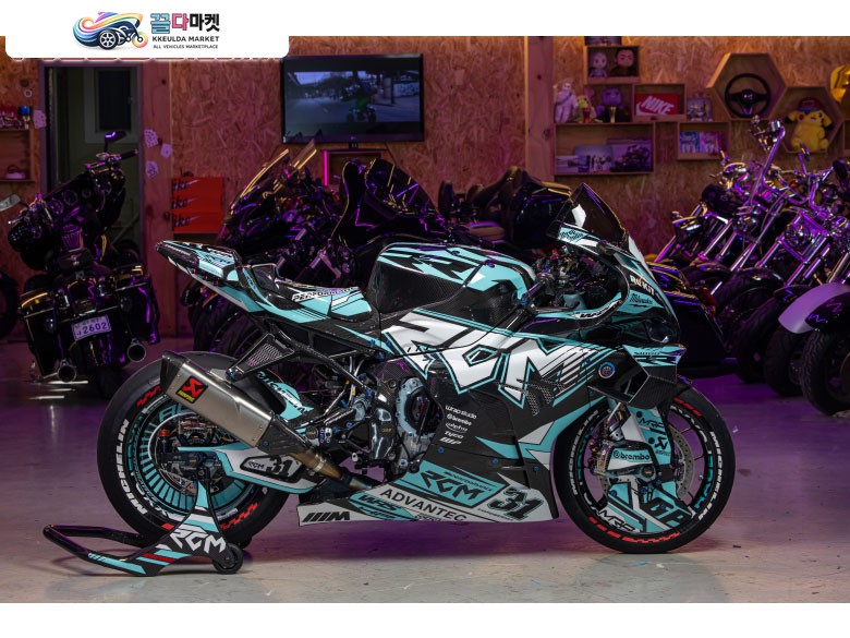 BMW M1000RR 컨버전 판매 합니다