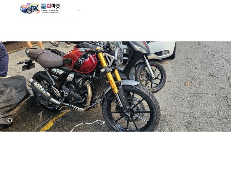 트라이엄프 스크램블러400X판매