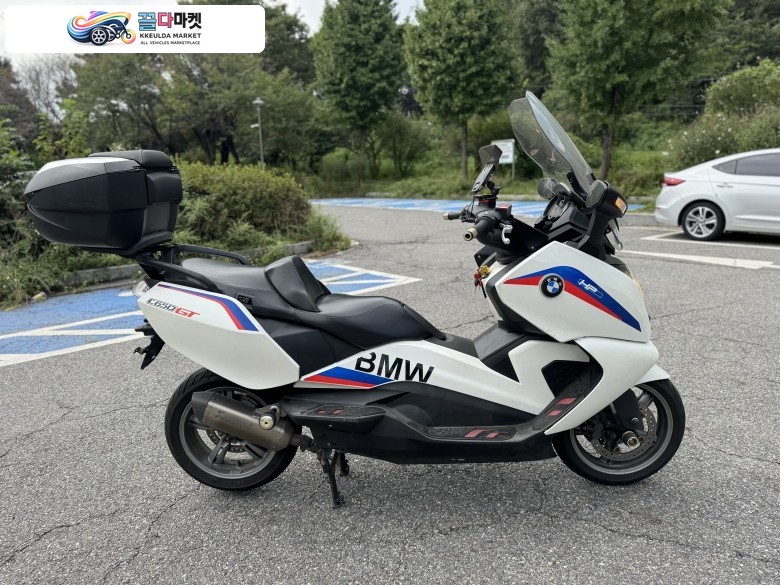 bmw c650gt 2015년식 생활풀옵션 화이트컬러 환검구변완료 팝니다