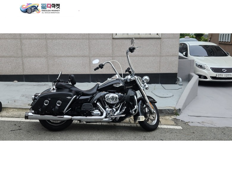 할리 데이비슨  로드킹14년식  4800km  팝니다