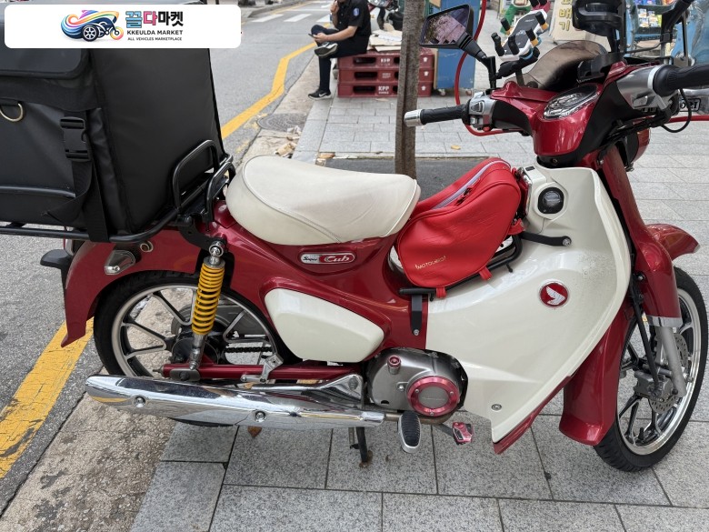 2019 혼다 C125 레드컬러 판매합니다