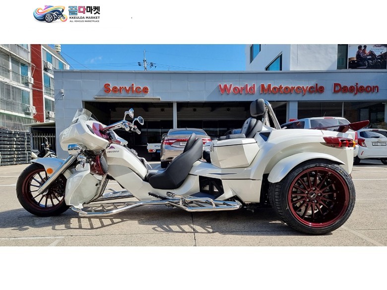 [청주바이크월드]리와코 2025년 GT TOURING 140 화이트/멀롯
