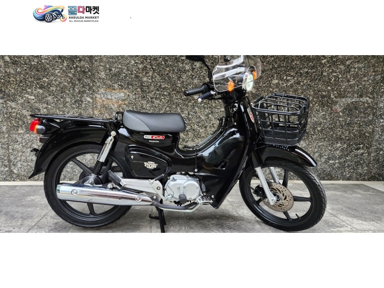 슈퍼커브 2025년 1.951KM 실운행수 옵션좋습니다.신차수준!!!!