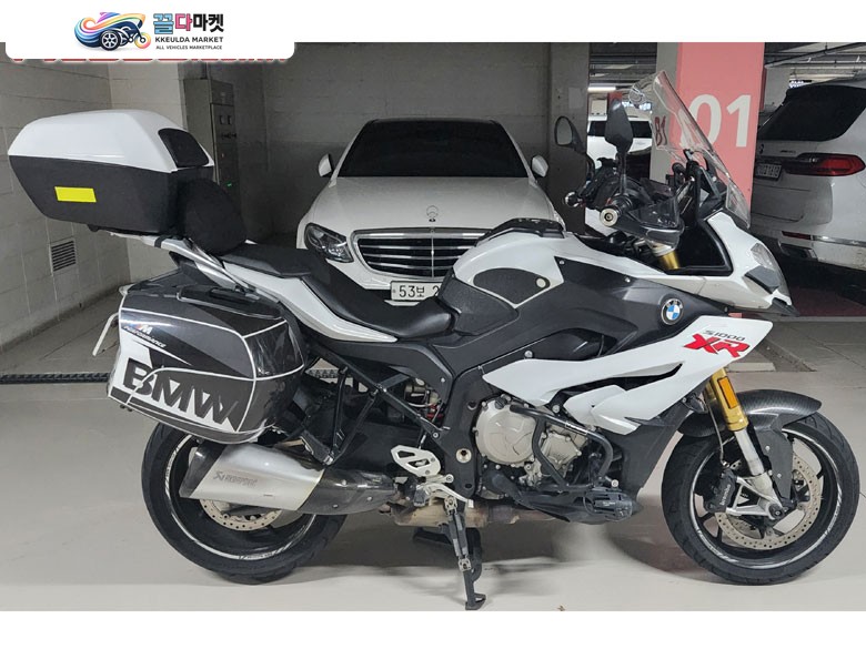 BMW S1000XR 바이크2016년 6.8만 판매합니다