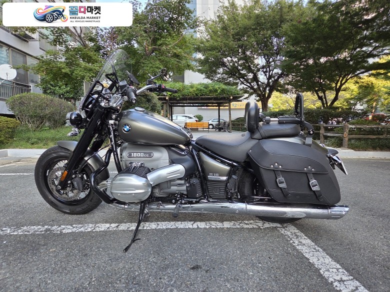 BMW R18 클래식 2022년식 팝니다