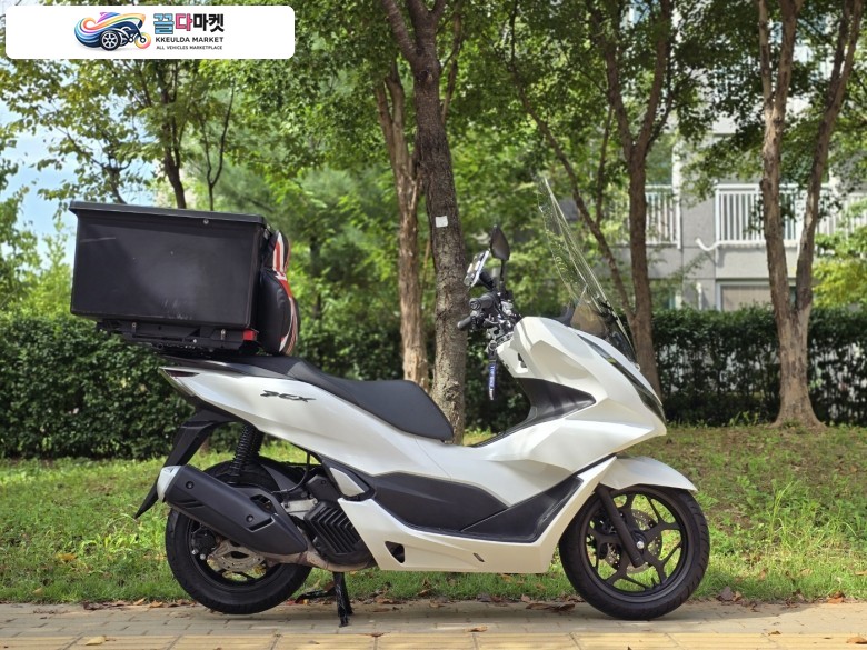 혼다 PCX125ABS화이트 2023년식 판매합니다
