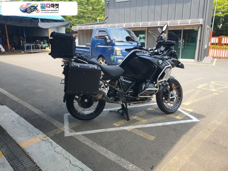22년식 1250gsa (로우서스) 아시안핏 팝니다