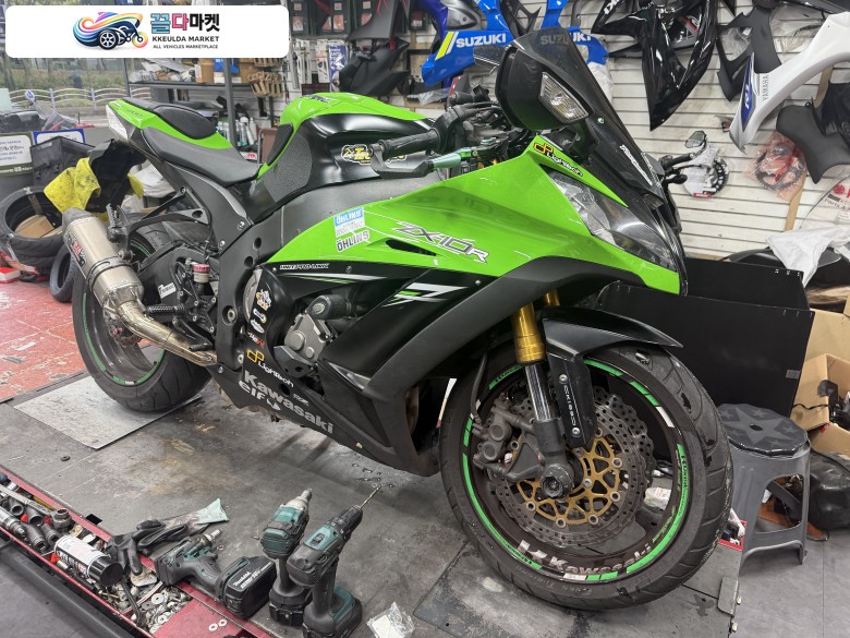 가와사키 닌자 zx10r 판매합니다