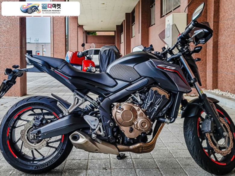 2018년식 혼다 CB650F 팝니다.