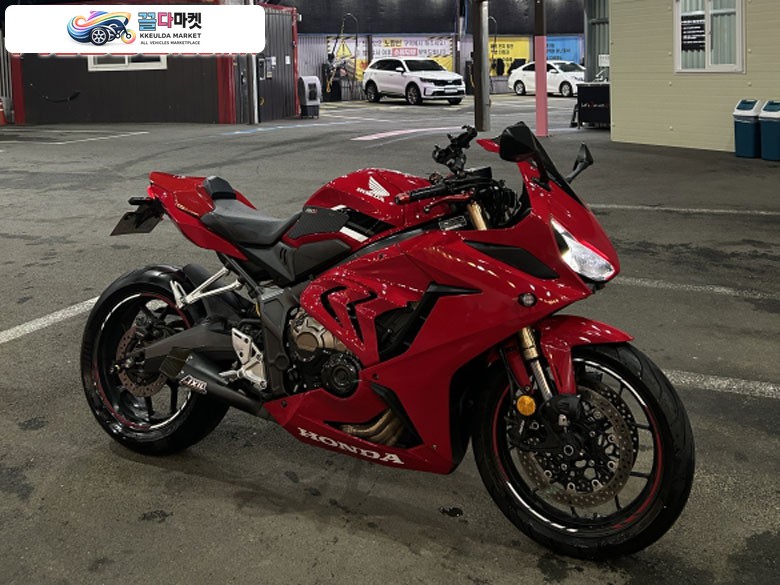 혼다 cbr 650r 레드 풀배기 판매 합니다