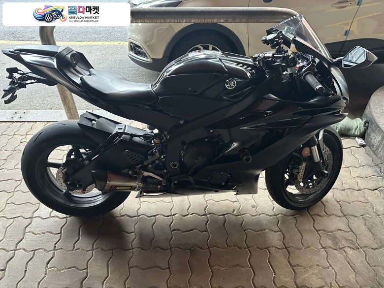 YZF-R6