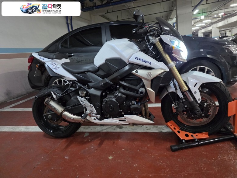 가성비 끝판왕 상태좋은 스즈키 gsr750a 판매합니다