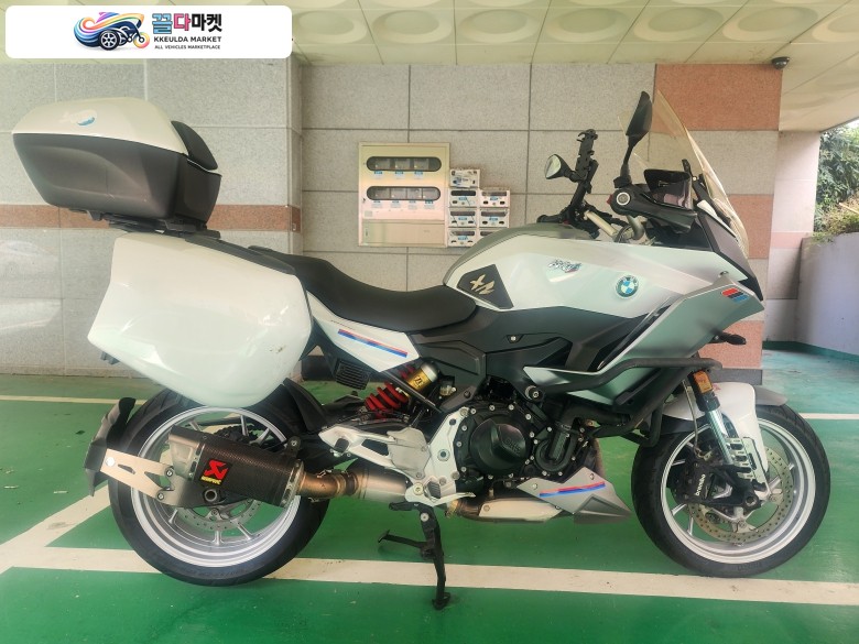 Bmw f900xr 21년식 아크라 판매합니다