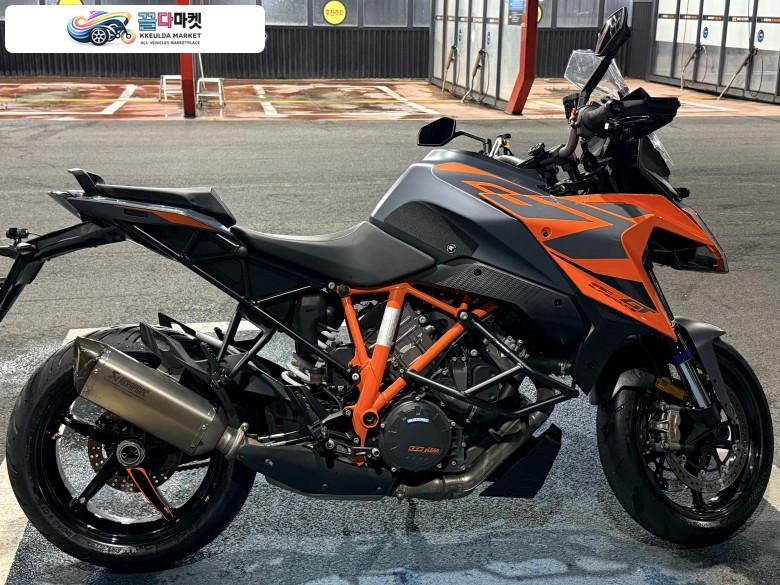 KTM 슈퍼듀크 1290GT