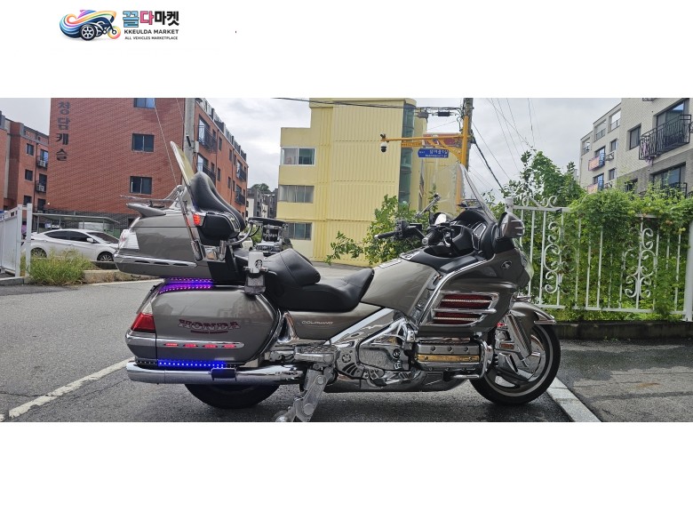 06년 정비된 골드윙 판매합니다