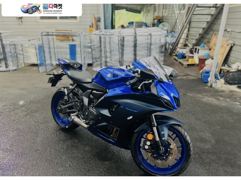 Yamaha YZF R7 2023년식 판매합니다