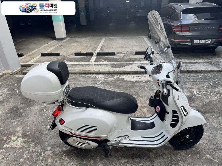 베스파 GTS300 SUPER SPORT HPE ABS 판매합니다.