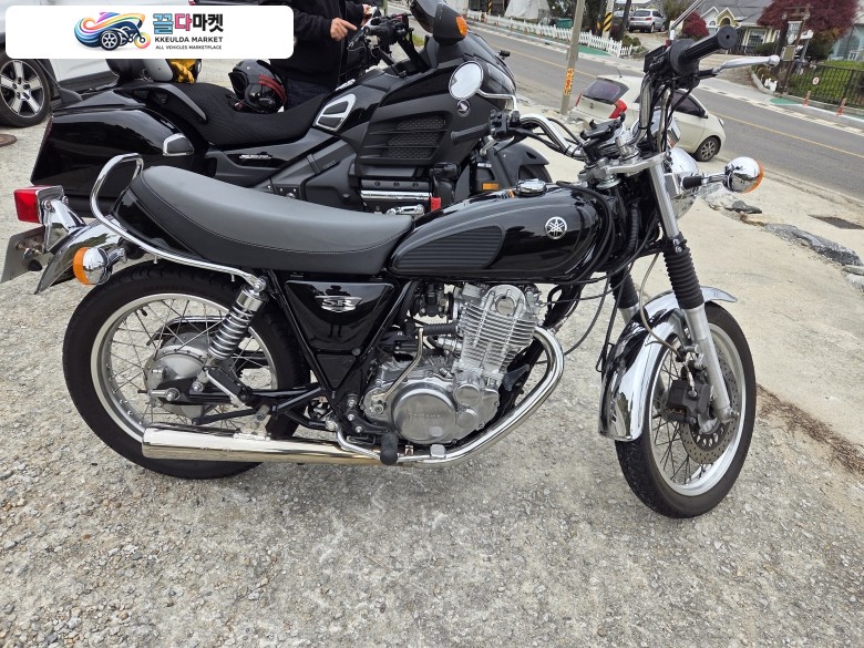 SR400