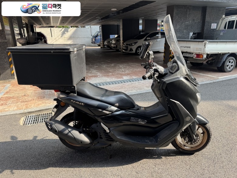 야마하 nmax125 22년식 배달풀셋팅 멧블랙컬러 abs 팝니다