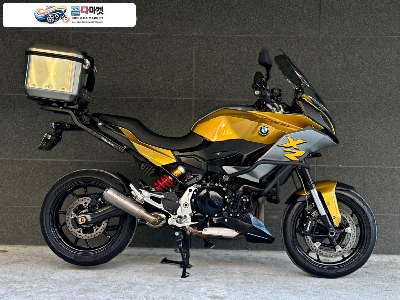 21년식 f900xr 판매합니다.