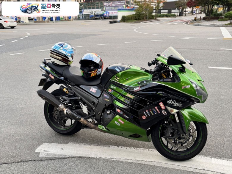 zzr-14 r 판매합니다