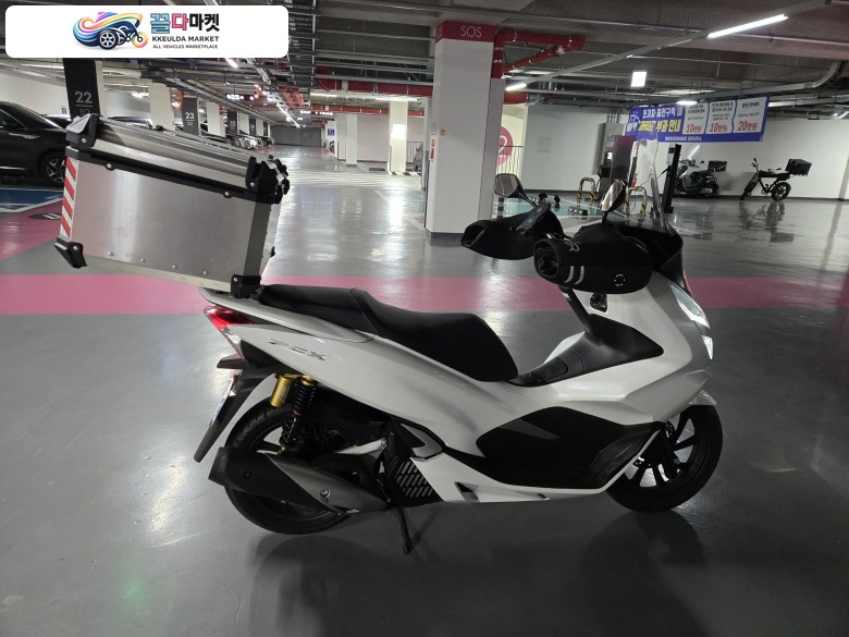 실주행거리 2200km PCX125 팝니다