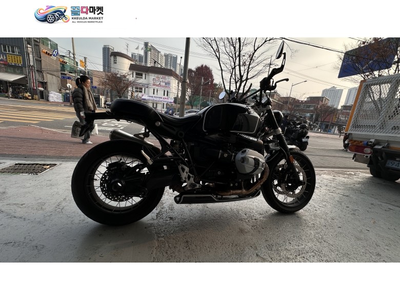 [가와사키 영등포 / 바이크랜드 / 클래식 끝판왕! BMW R9T 스크램블러! 명의이전가능]