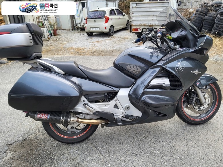 ST1300 팝니다