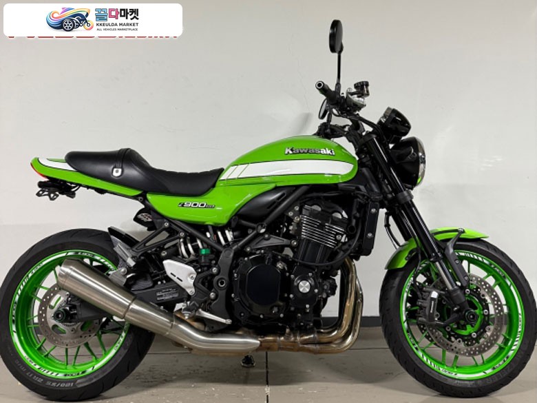 사용검사대행무료,무료배송 18년식 가와사키 Z900RS 7천키로 카페버전 커스텀 짧은키로수 상태좋은차량 판매합니다.