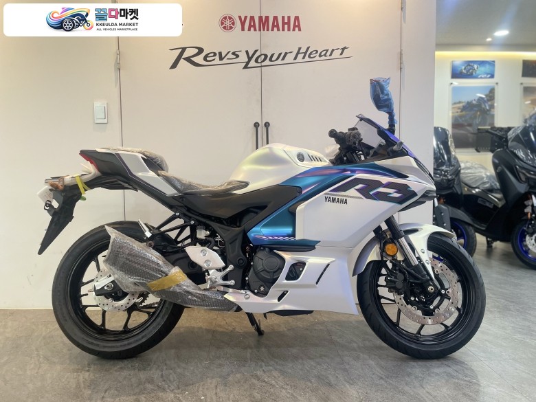 [야마하 4S DEALER 중구점] 2026 NEW YZF-R3 신차 / 루나 화이트 / 카드최장할부 60개월 가능 / 즉시출고가능