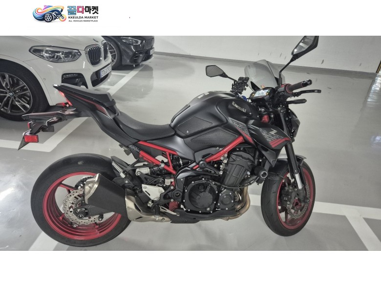 카와사키 Z900 21년식