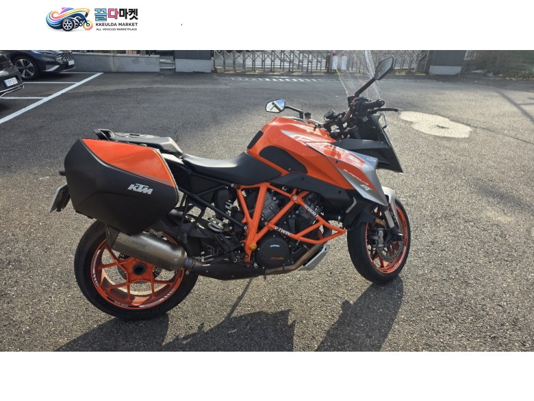 KTM Superduke 1290 GT 팝니다