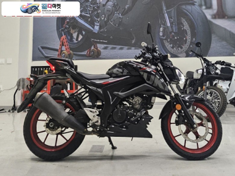 스즈키 GSX-S 125 19년식 저렴하게 판매합니다