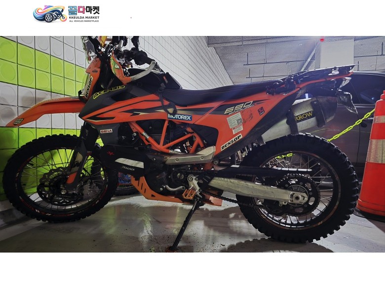 23년 KTM 690 엔듀로 R 판매 합니다  4400키로