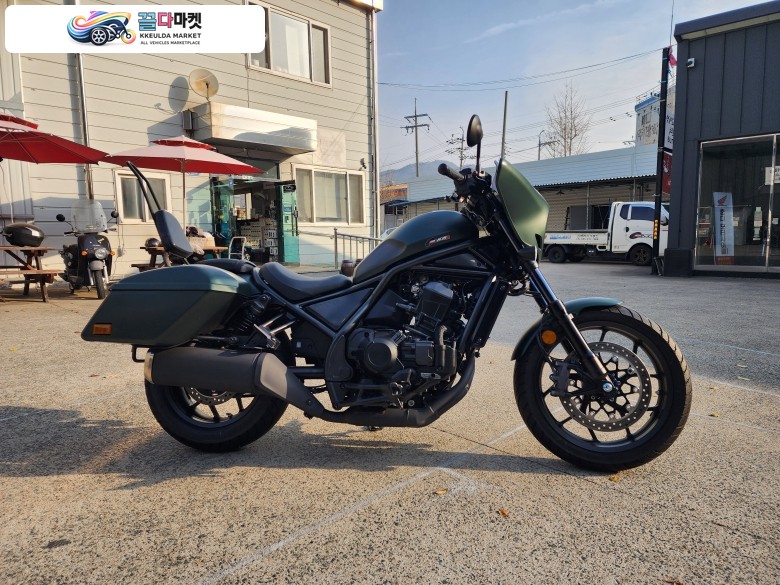 [중고]HONDA 혼다 레블1100 DCT  감성 + 퍼포먼스 모두 갖춘 크루저 짧은 주행거리