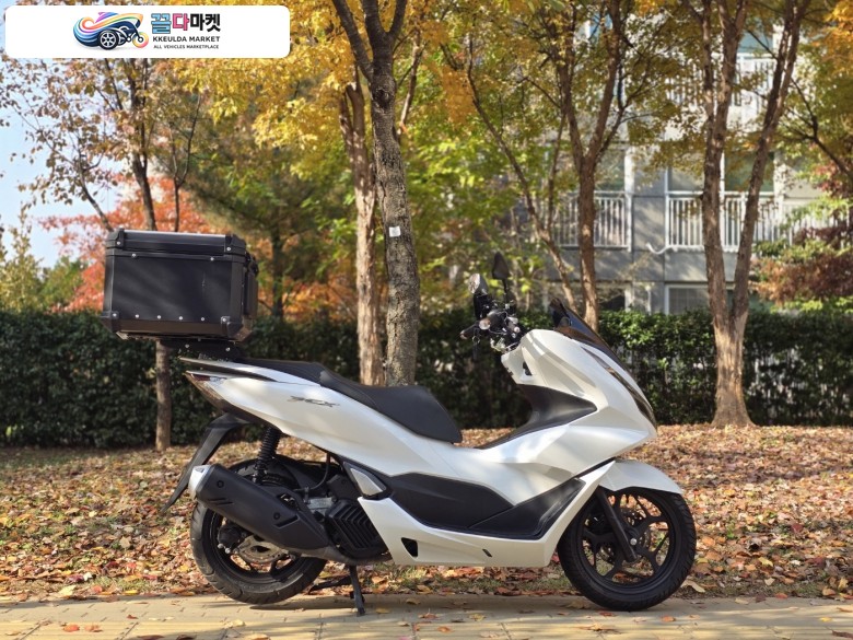 혼다 PCX125ABS 21년식배달셋팅된 차량 판매합니다
