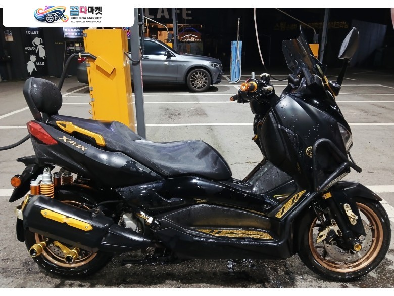 xmax300 23년식/금장 판매합니다